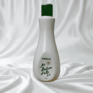 Alternative view of Bitter Almond cleansing milk